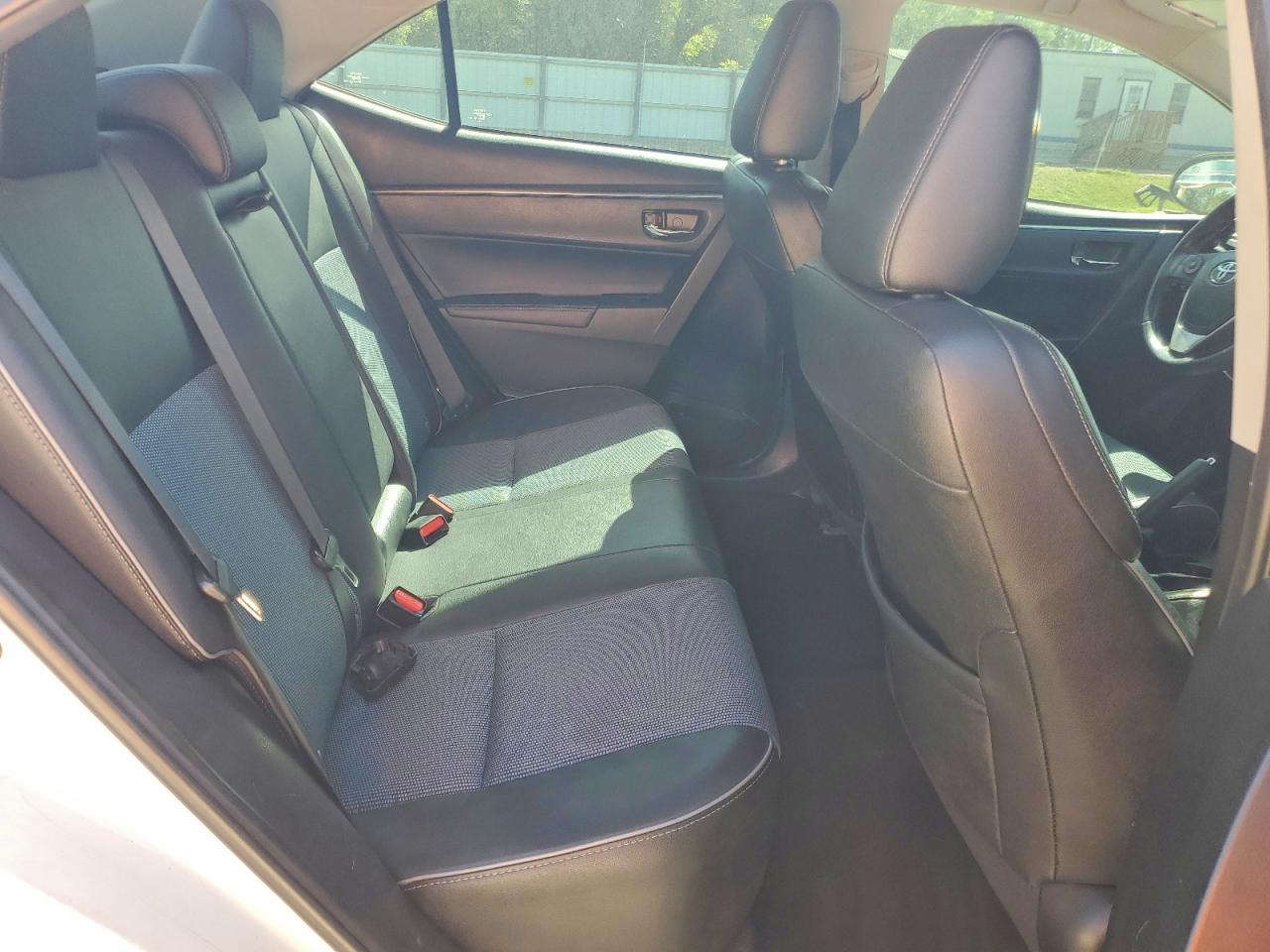 2015 TOYOTA COROLLA S PLUS photo 28