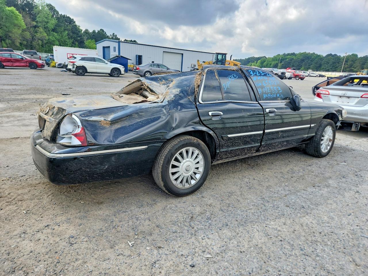 2008 MERCURY GRAND MARQUIS GS photo 5