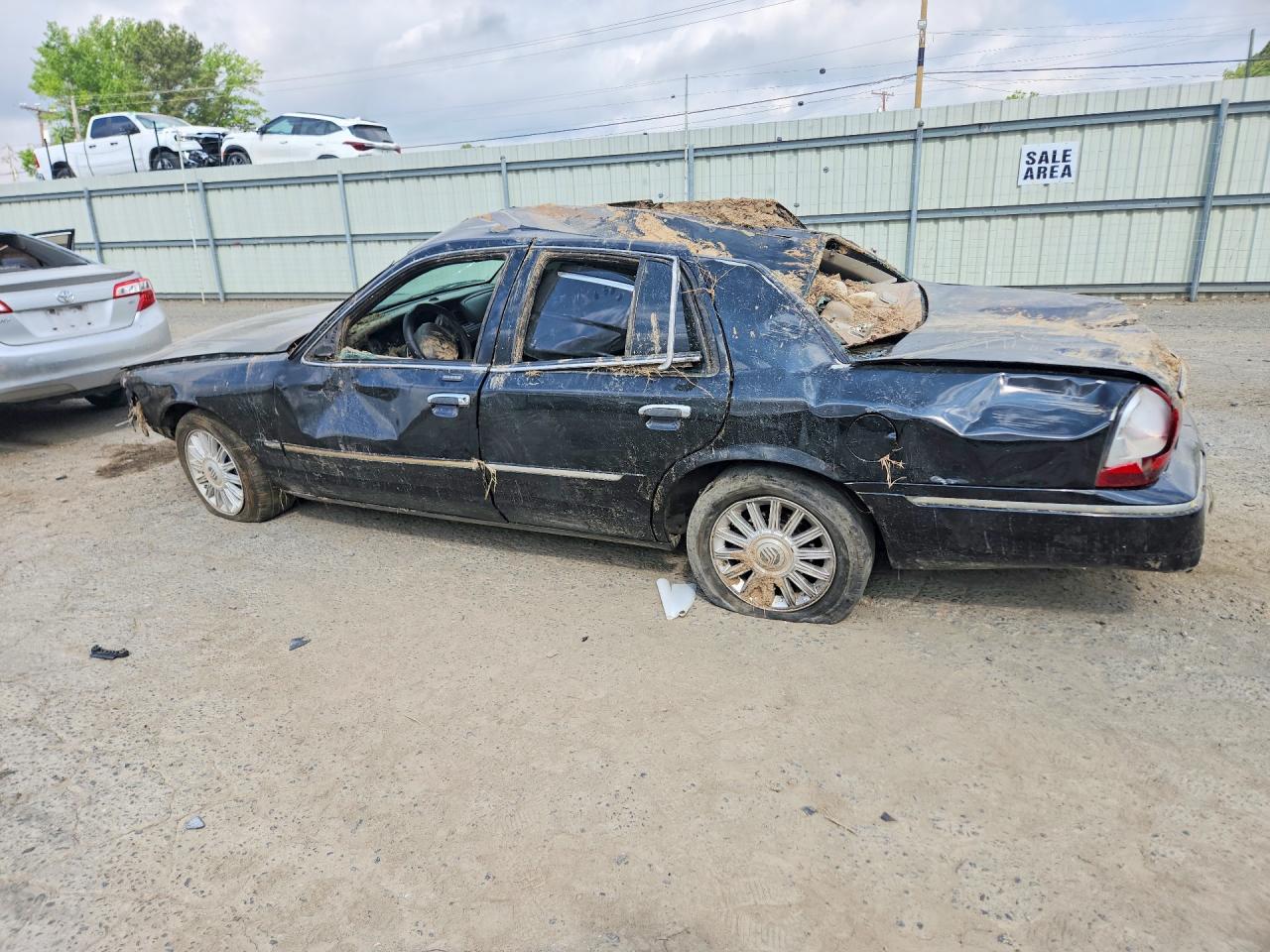 2008 MERCURY GRAND MARQUIS GS photo 3