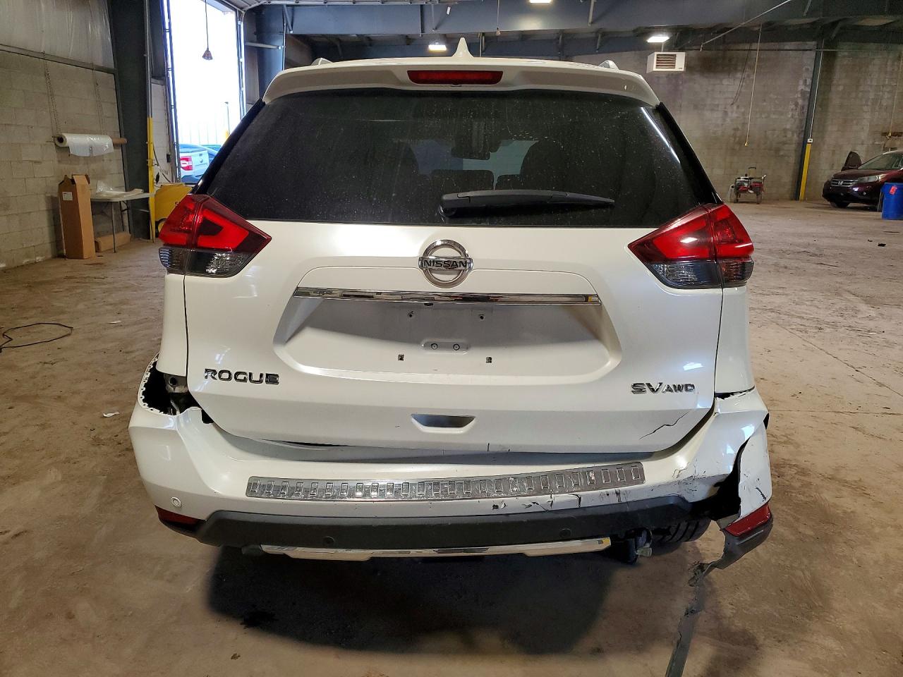 2020 NISSAN ROGUE SV photo 11