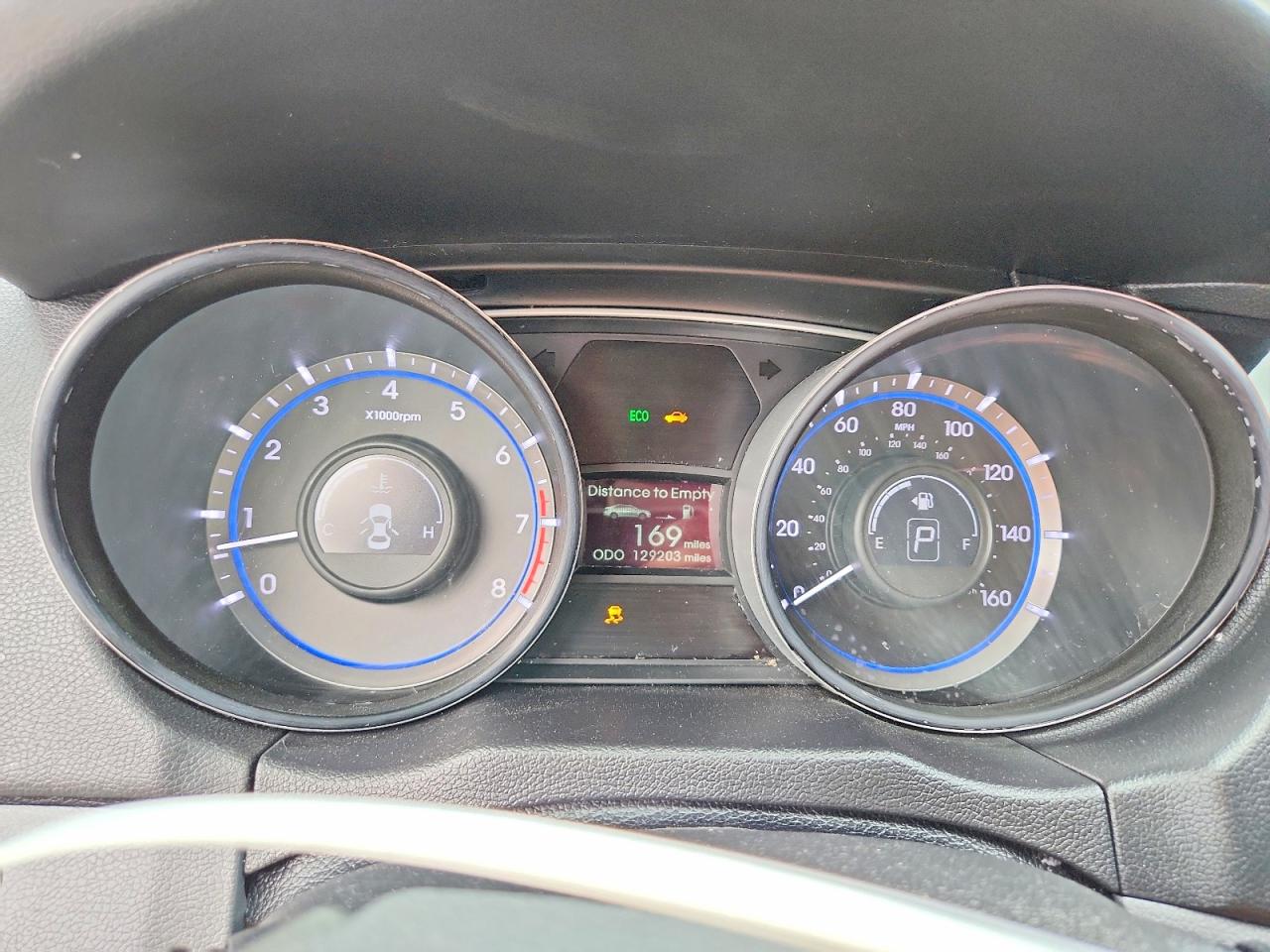 2014 HYUNDAI SONATA GLS photo 17