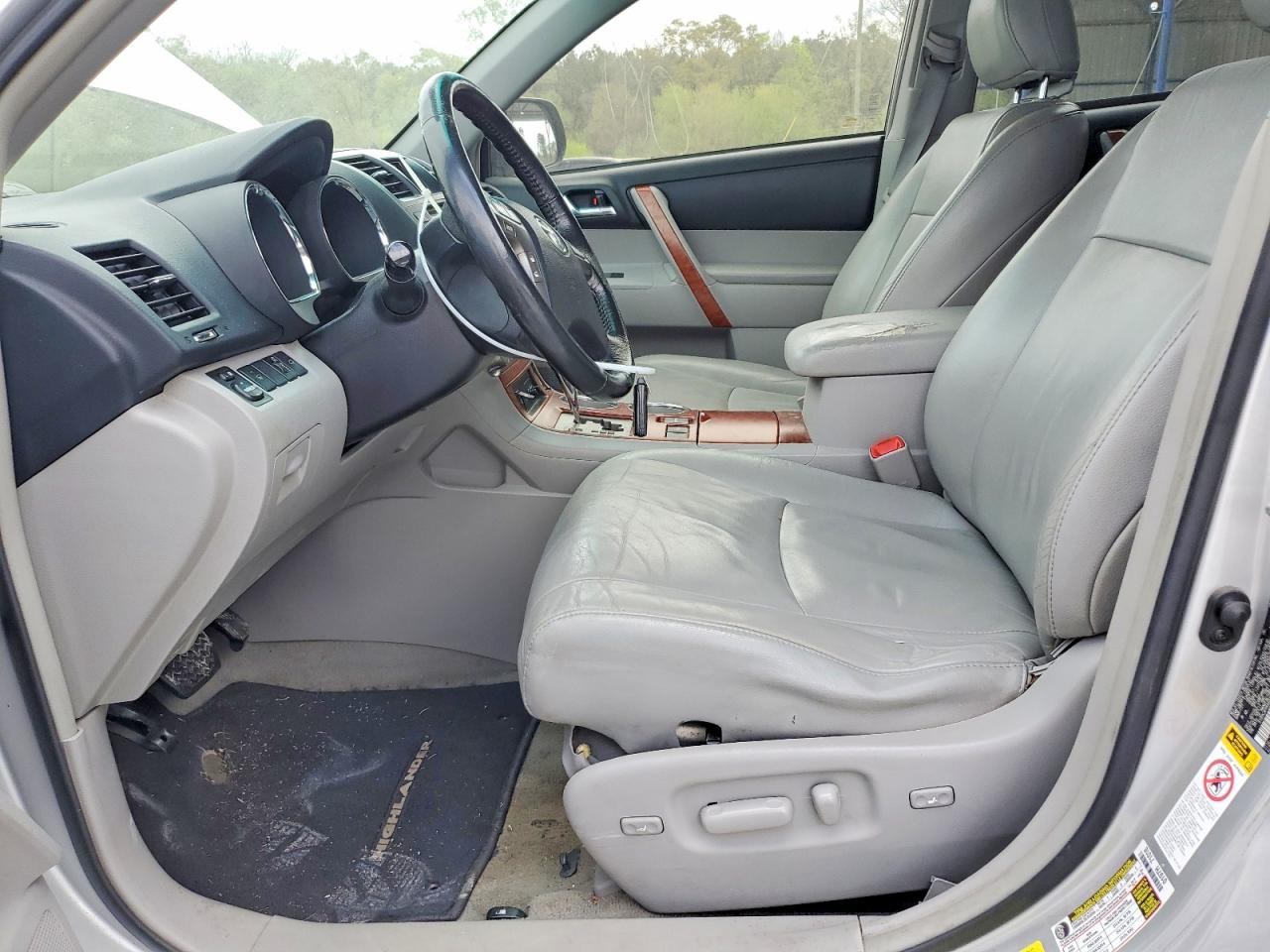 2010 TOYOTA HIGHLANDER LIMITED photo 13