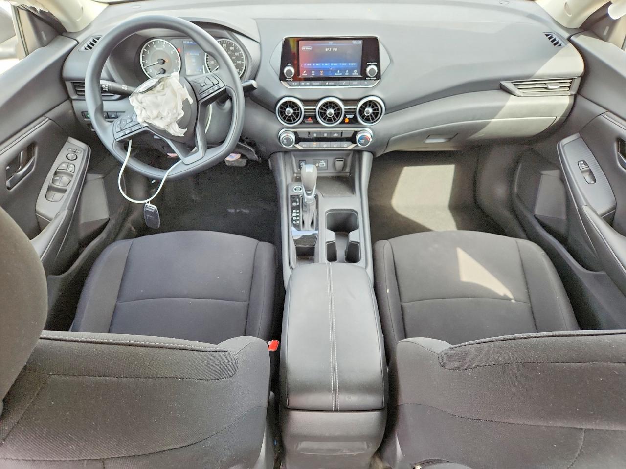 2025 NISSAN SENTRA S photo 15