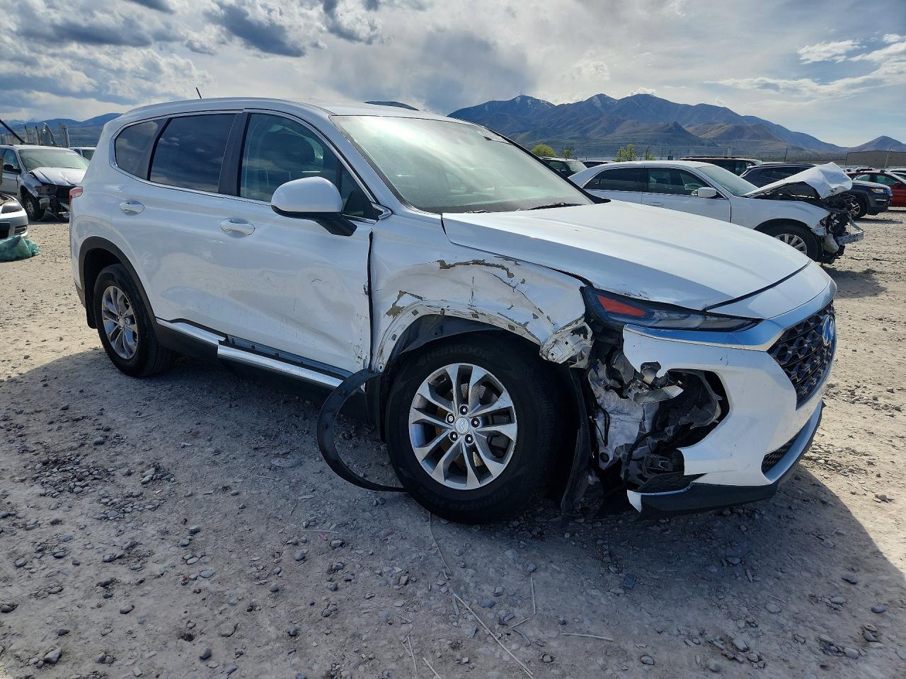 2019 HYUNDAI SANTA FE SE 2.4L photo 10