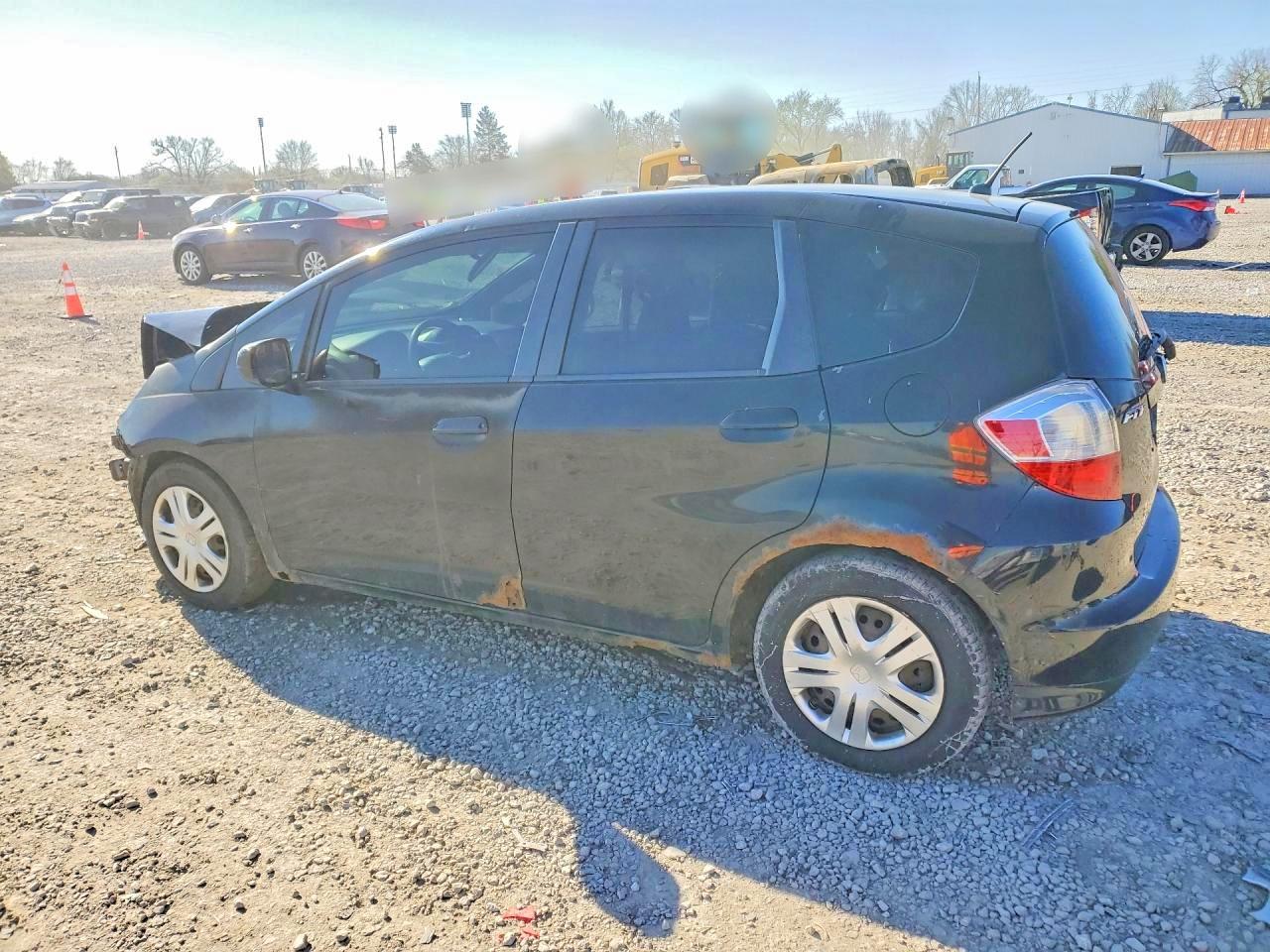 2009 HONDA FIT photo 3