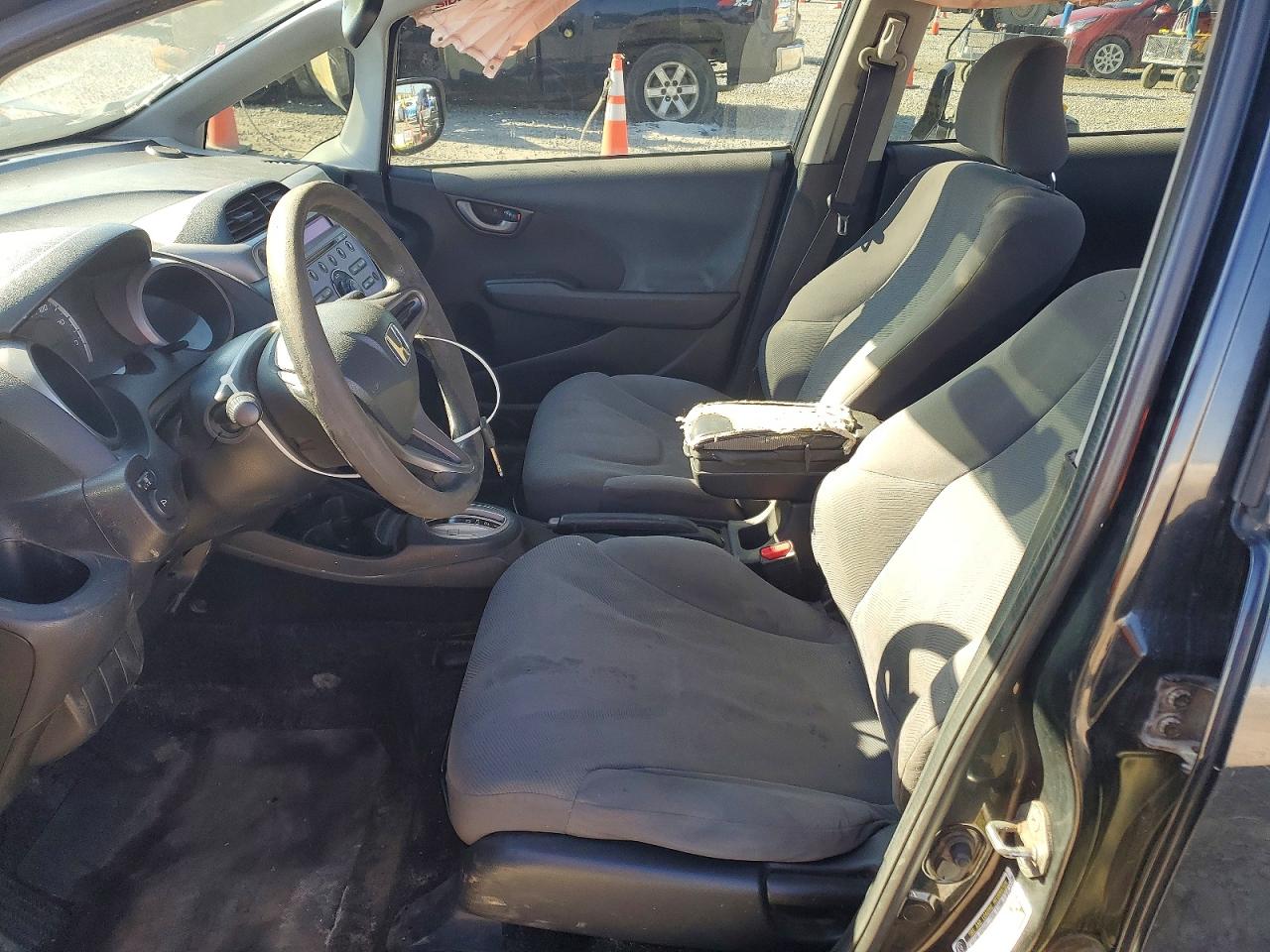 2009 HONDA FIT photo 13