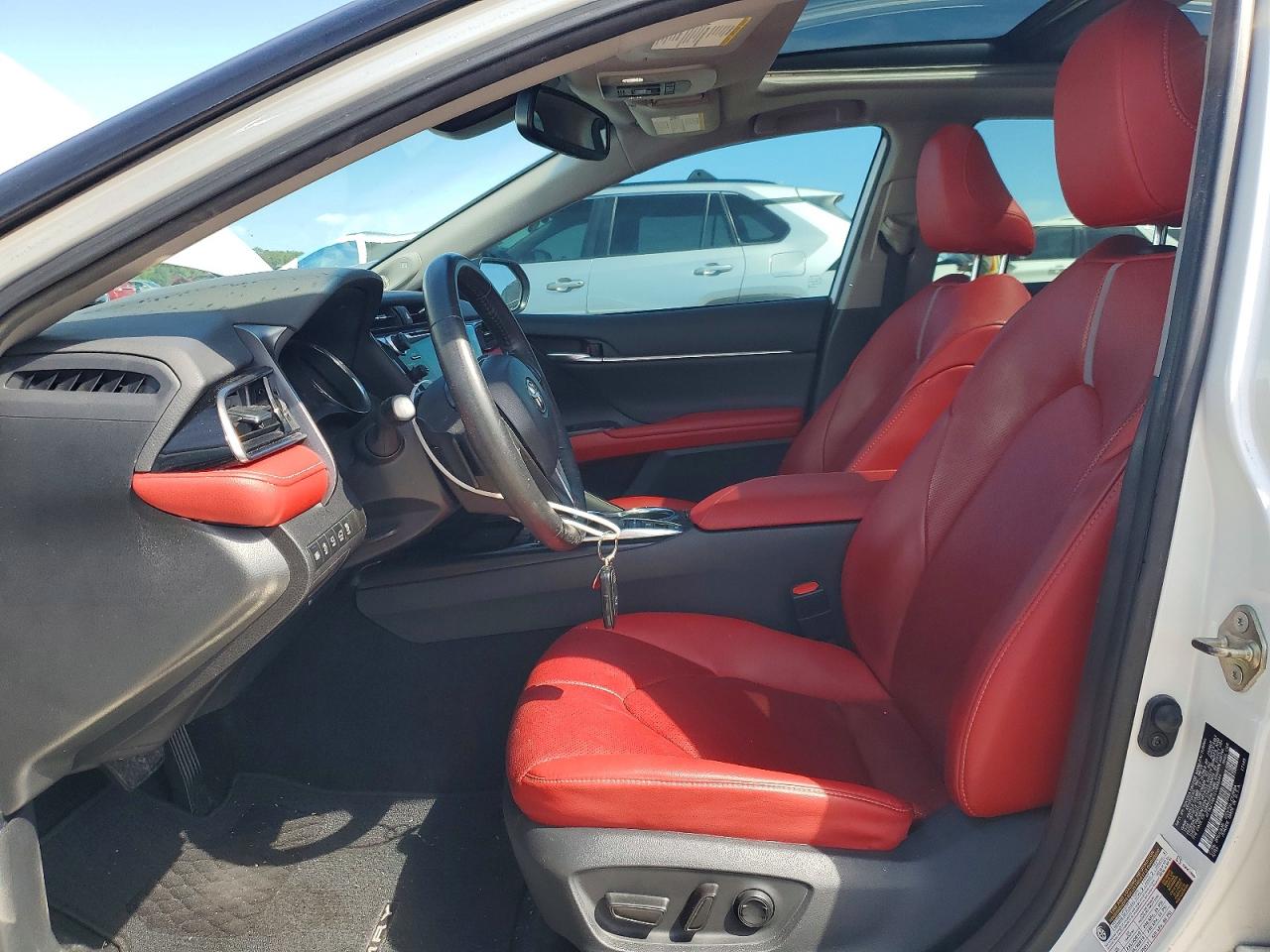 2020 TOYOTA CAMRY XSE V6 photo 13