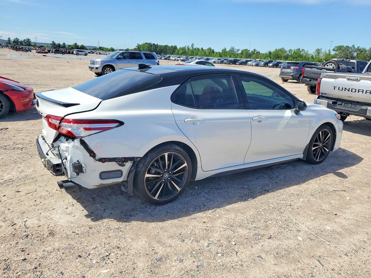 2020 TOYOTA CAMRY XSE V6 photo 5
