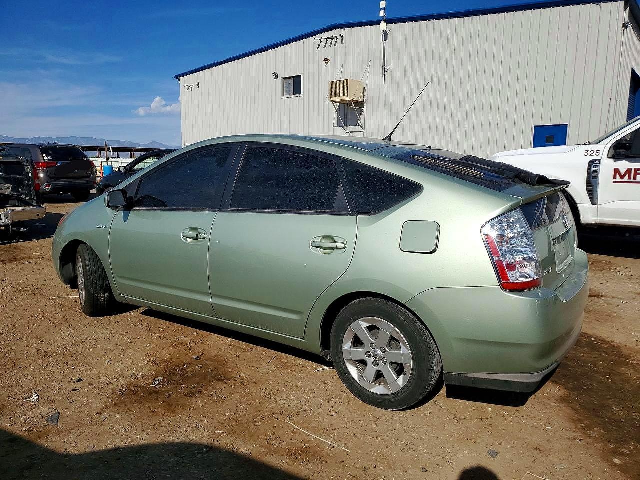 2008 TOYOTA PRIUS BASE photo 3