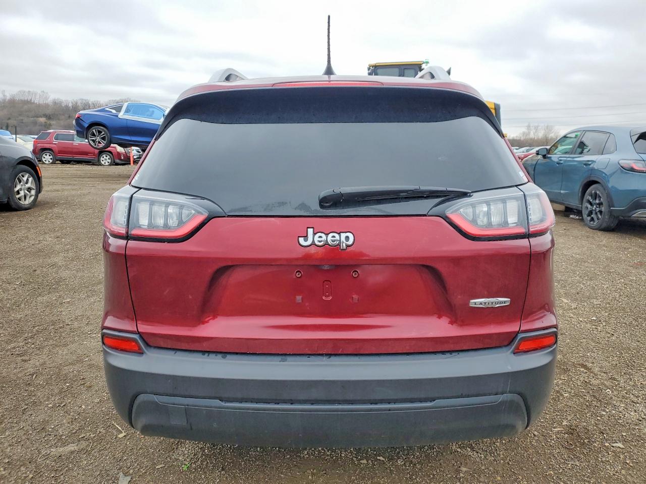 2021 JEEP CHEROKEE LATITUDE photo 16