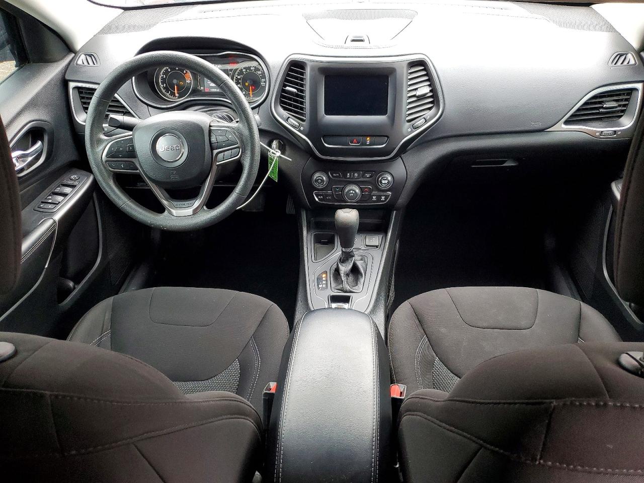 2021 JEEP CHEROKEE LATITUDE photo 22