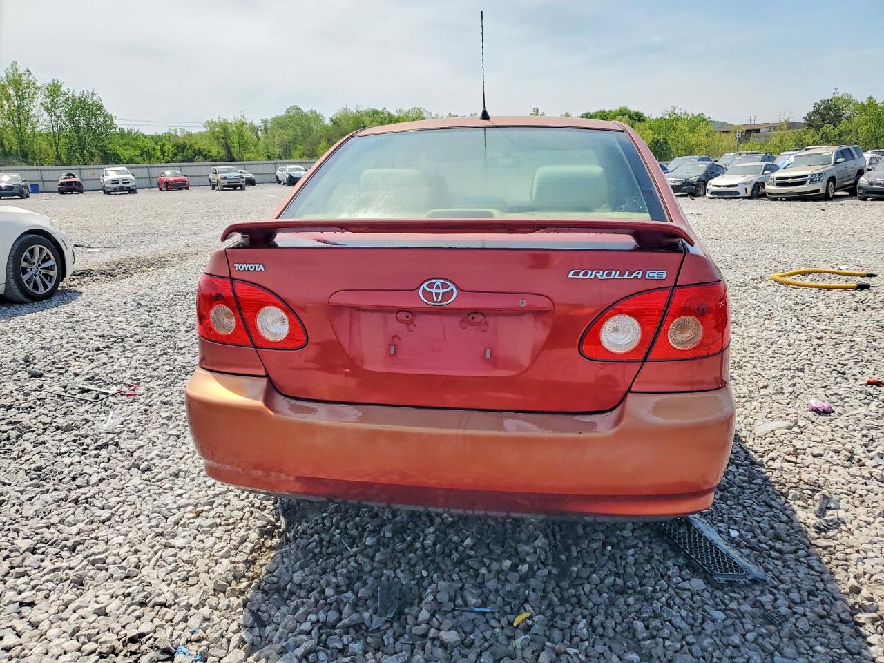 2005 TOYOTA COROLLA CE photo 11