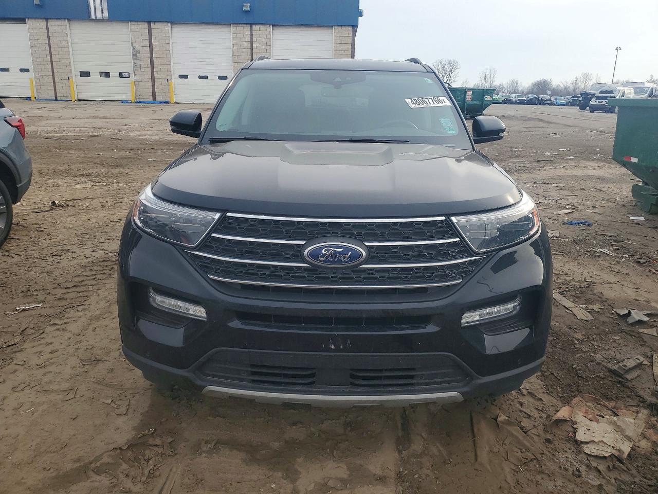 2023 FORD EXPLORER XLT photo 9