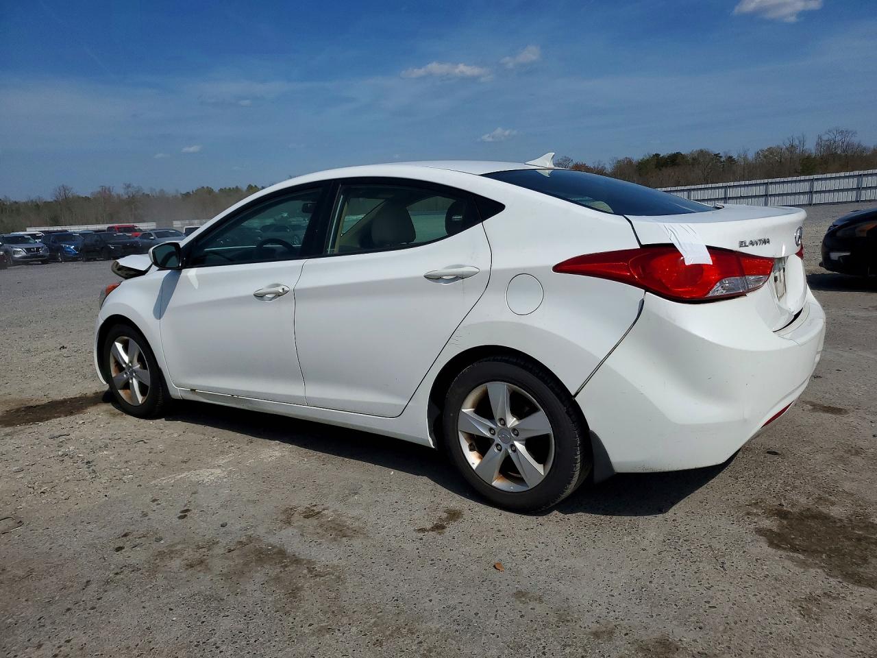 2013 HYUNDAI ELANTRA GLS photo 3