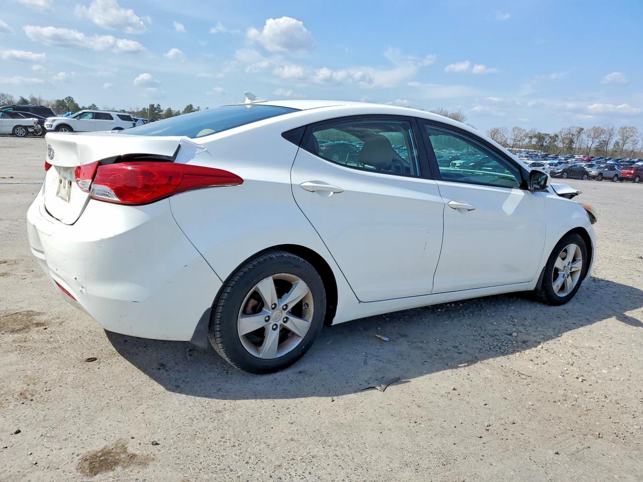 2013 HYUNDAI ELANTRA GLS photo 5