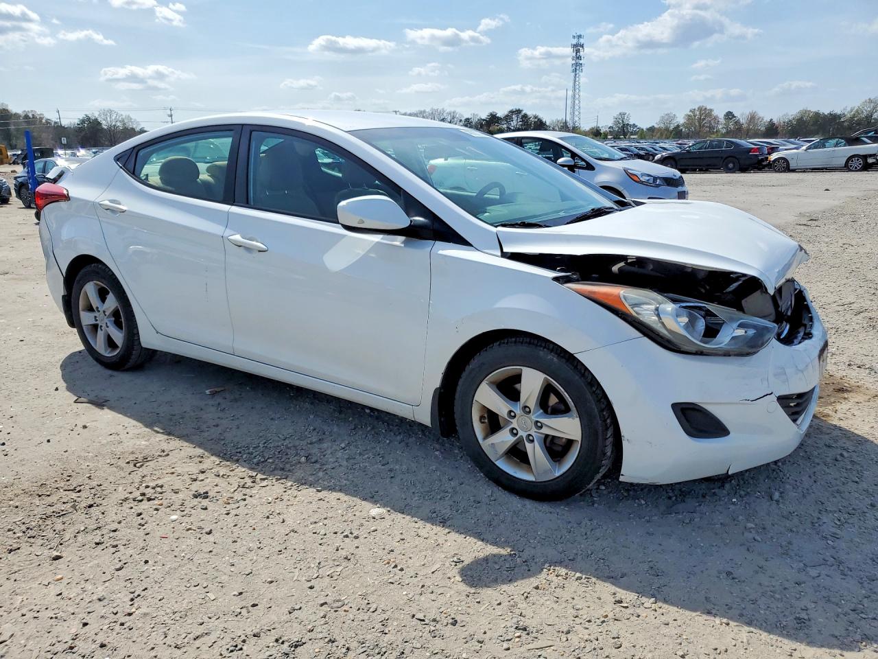 2013 HYUNDAI ELANTRA GLS photo 7