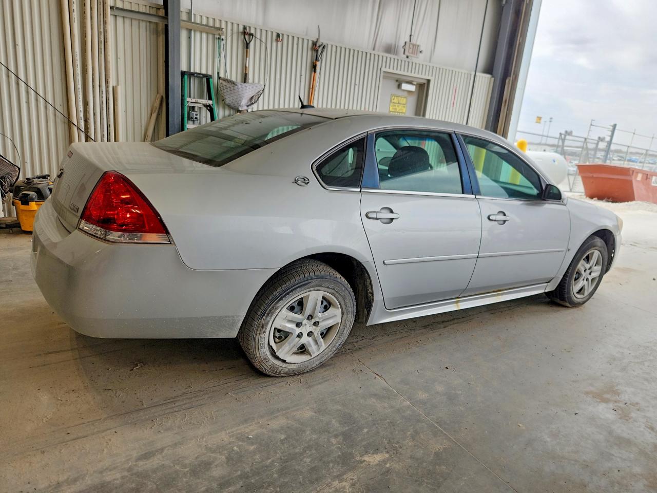 2009 CHEVROLET IMPALA LS photo 5