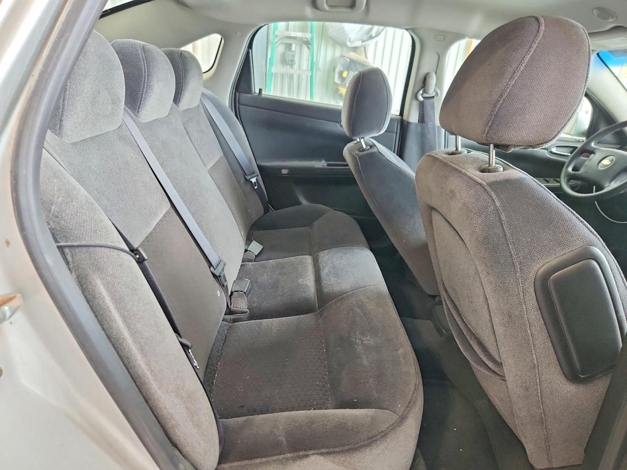 2009 CHEVROLET IMPALA LS photo 19