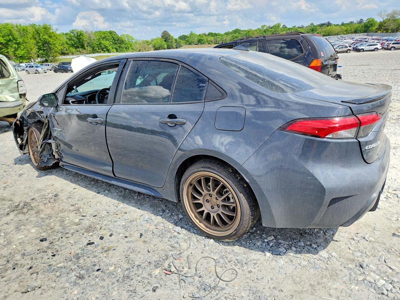 2023 TOYOTA COROLLA XSE photo 3