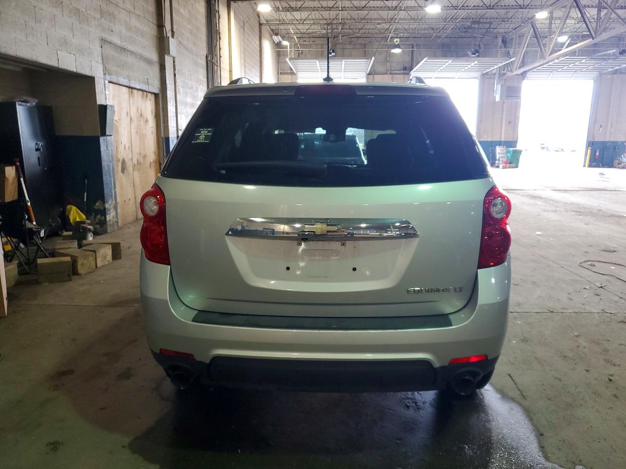 2015 CHEVROLET EQUINOX LT photo 16