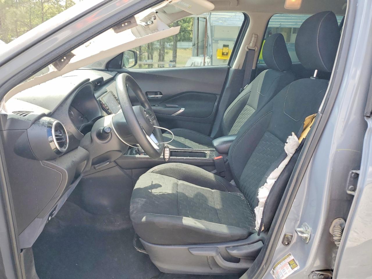 2021 NISSAN KICKS SV photo 19