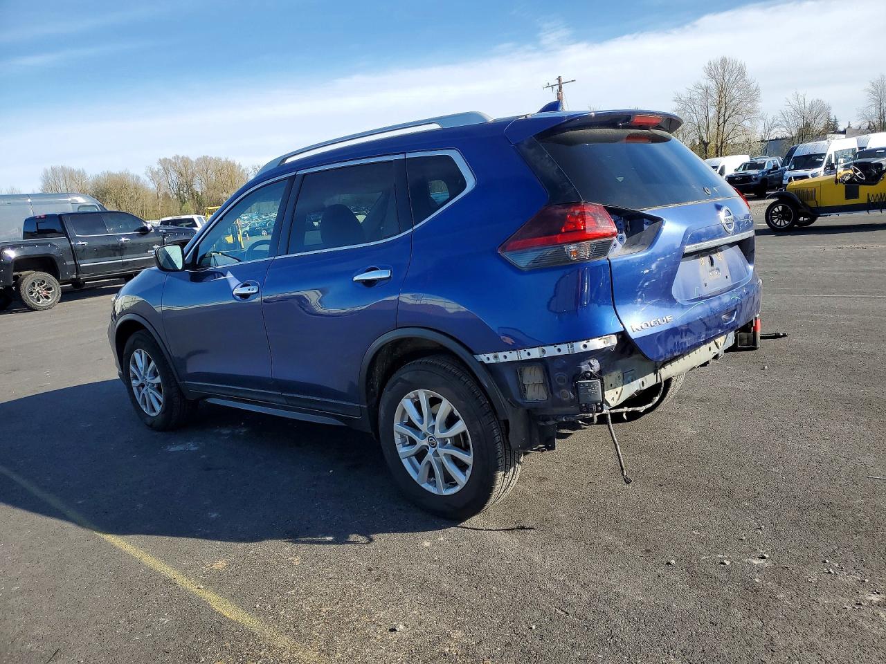 2020 NISSAN ROGUE SV photo 2