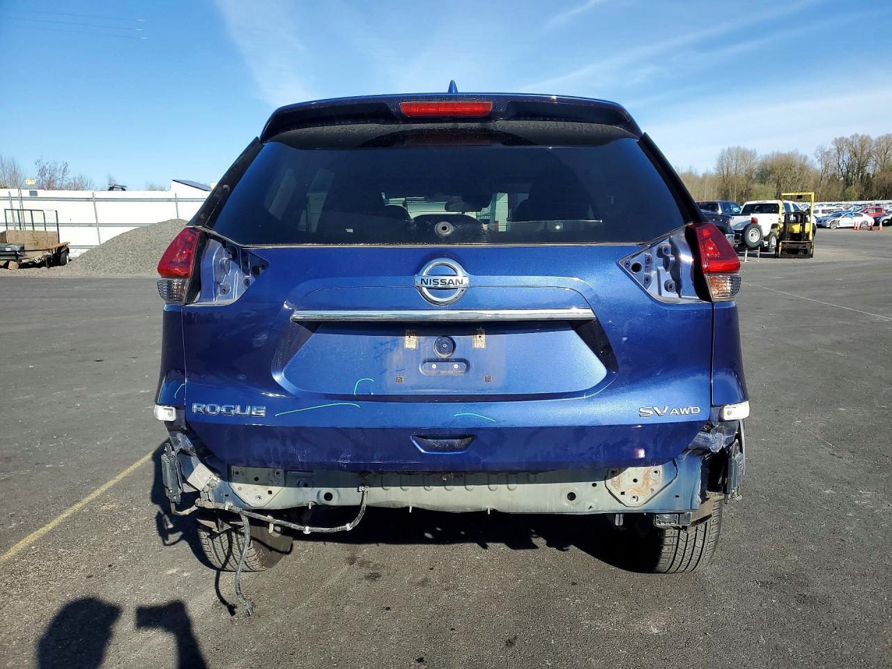 2020 NISSAN ROGUE SV photo 6
