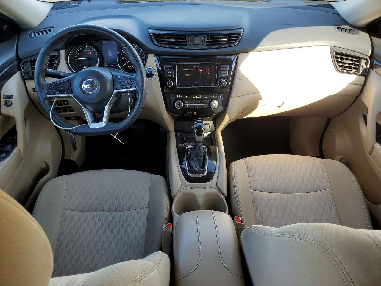 2020 NISSAN ROGUE SV photo 8