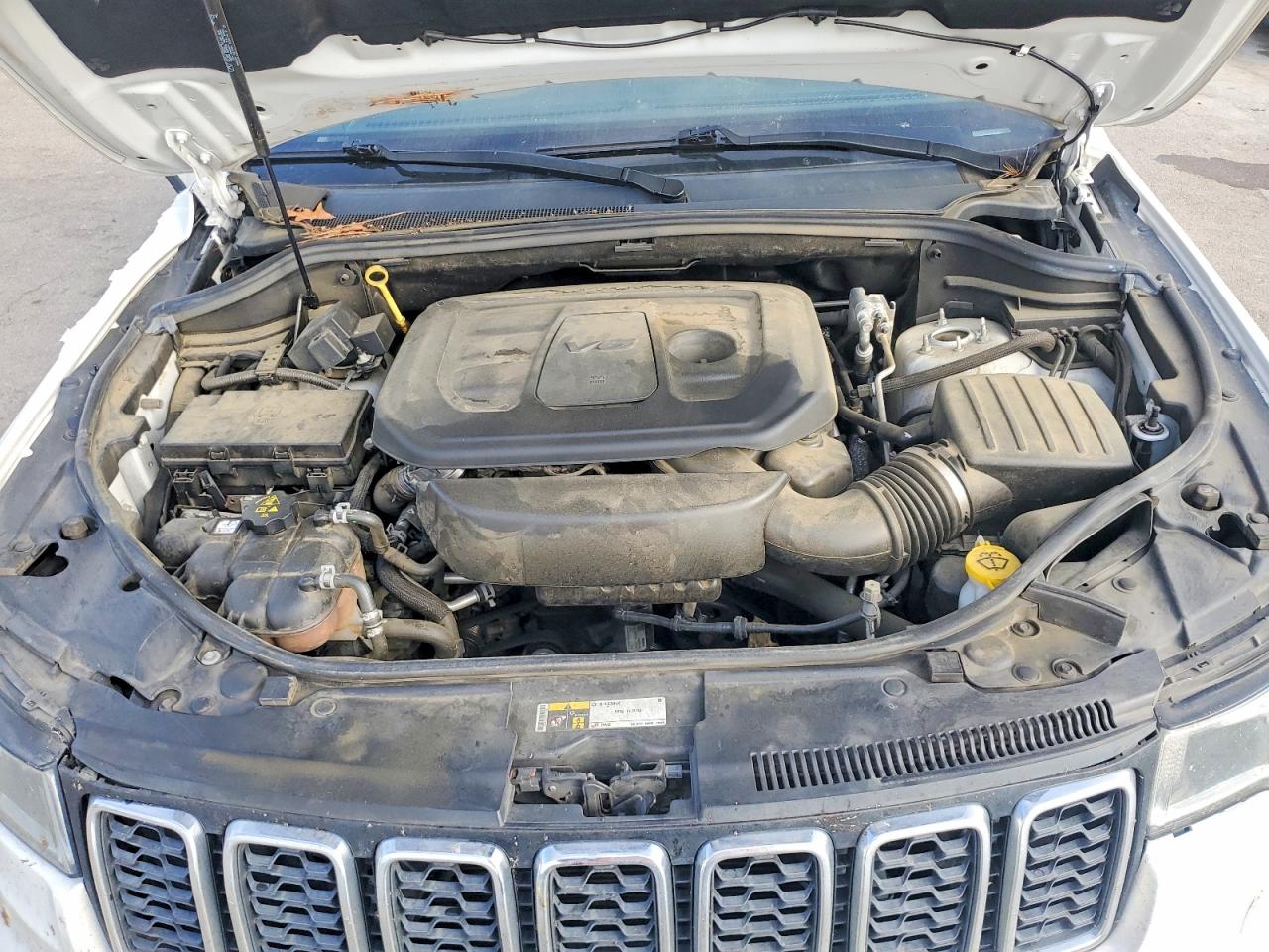 2019 JEEP GRAND CHEROKEE LIMITED photo 34