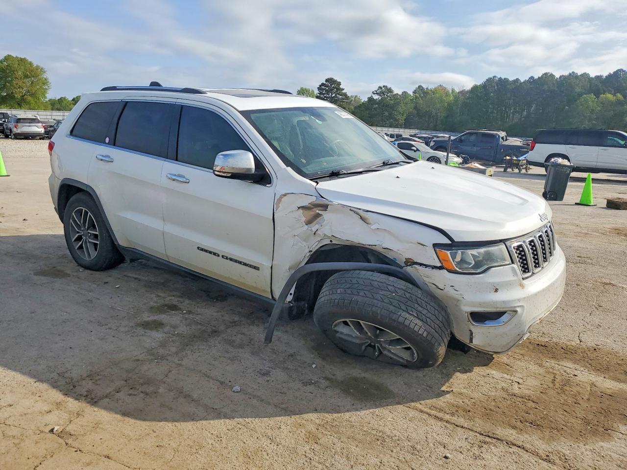 2019 JEEP GRAND CHEROKEE LIMITED photo 10