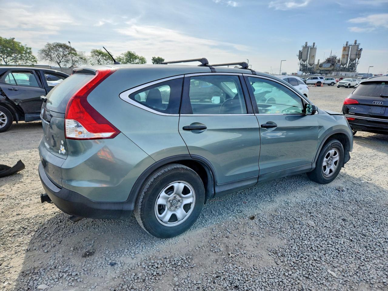 2012 HONDA CR-V LX photo 5