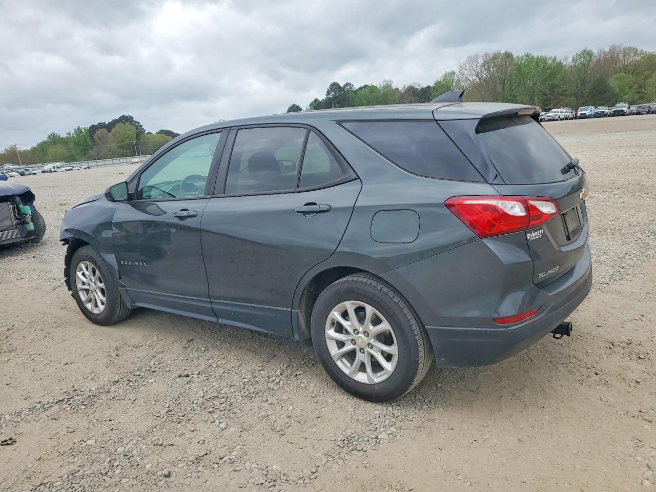 2020 CHEVROLET EQUINOX LS photo 4