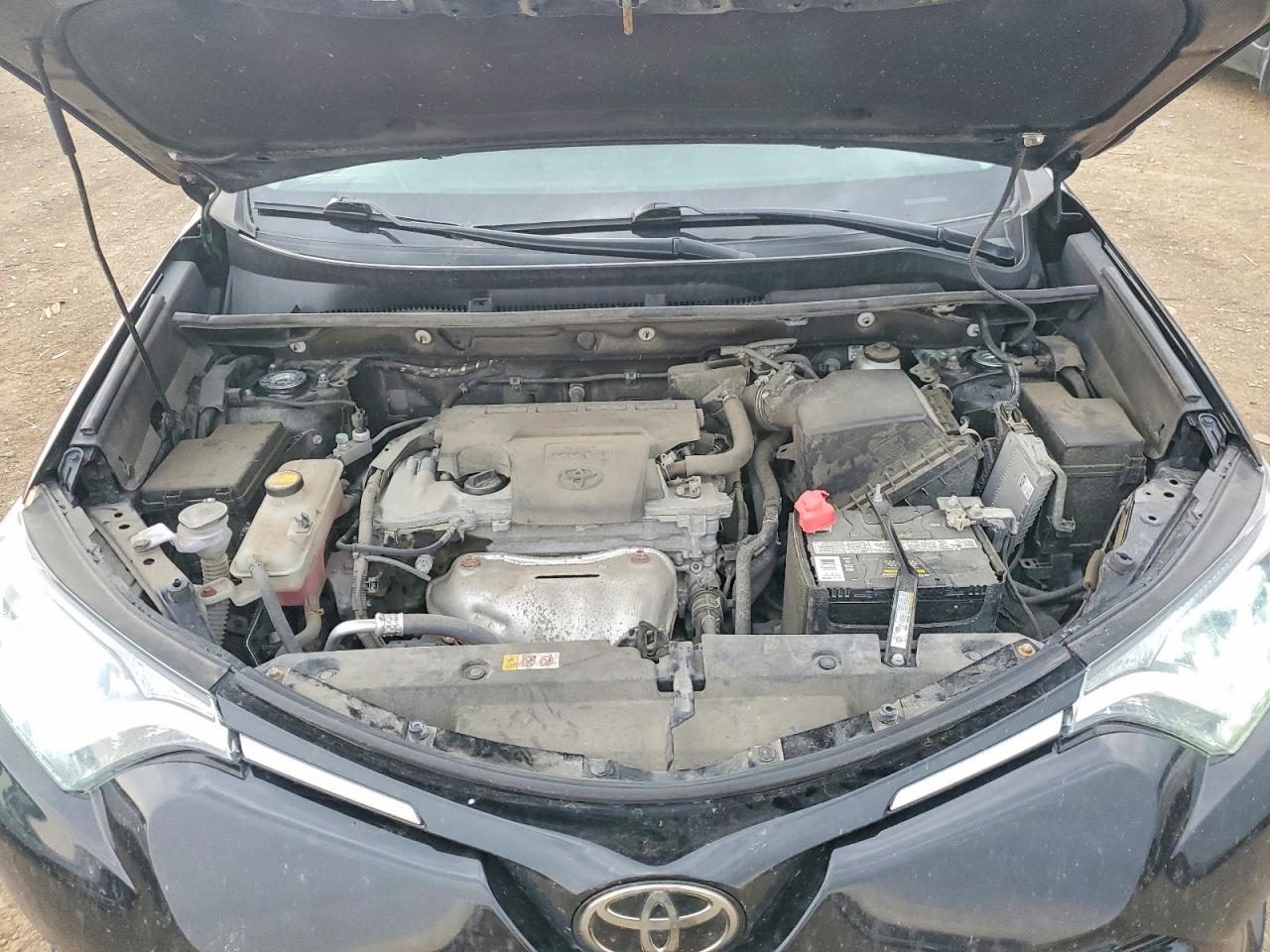 2018 TOYOTA RAV4 LE photo 23