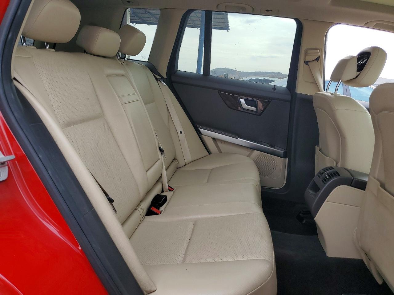 2014 MERCEDES-BENZ GLK 350 photo 10