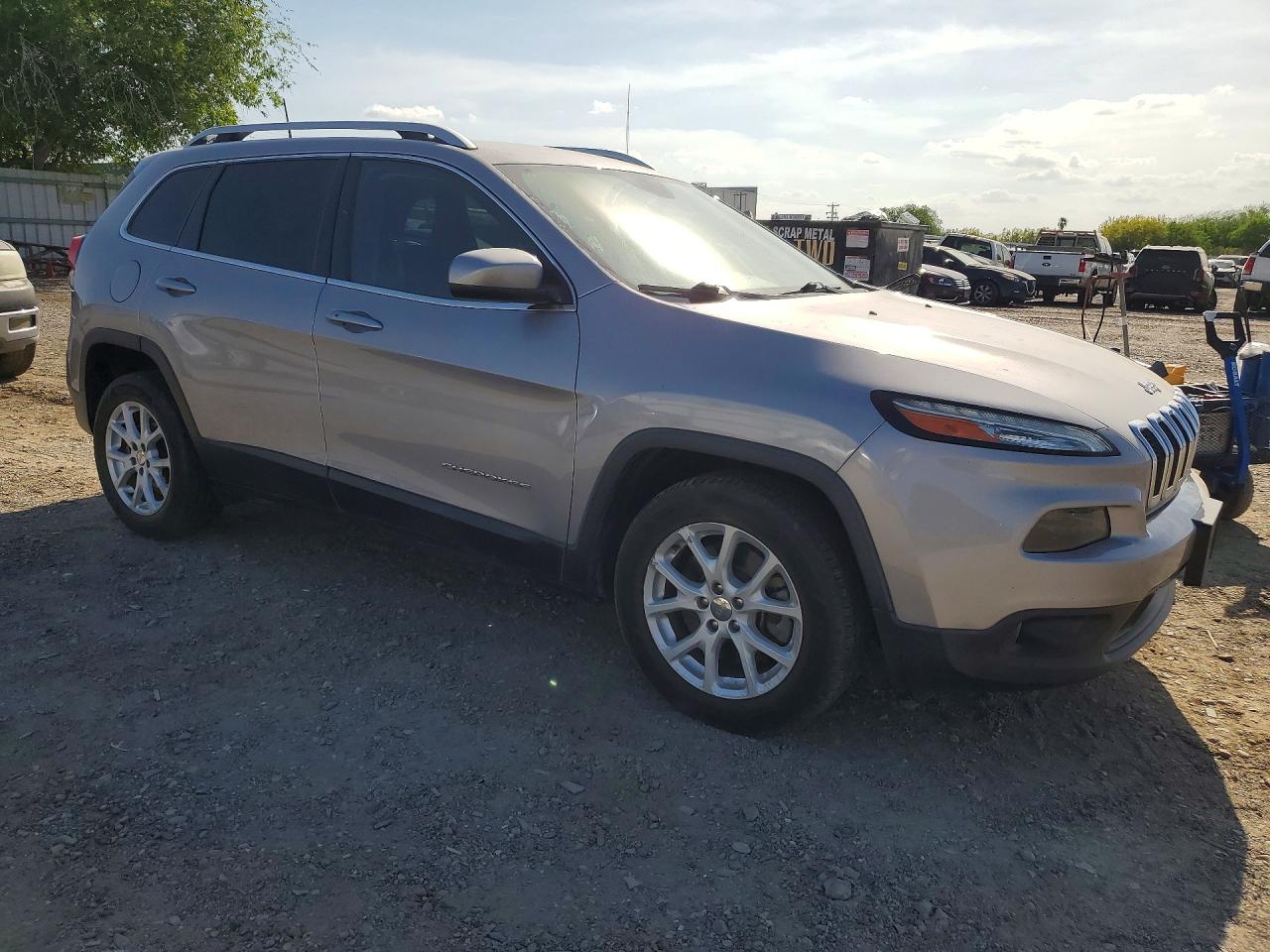 2018 JEEP CHEROKEE LATITUDE PLUS photo 4