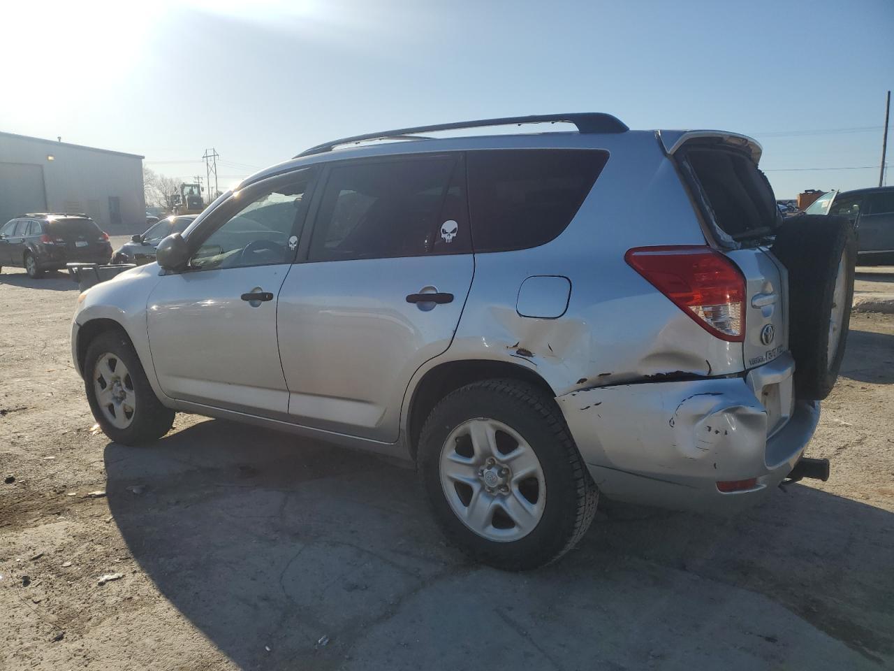 2007 TOYOTA RAV4 BASE photo 2