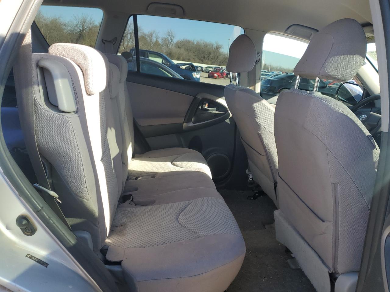 2007 TOYOTA RAV4 BASE photo 11