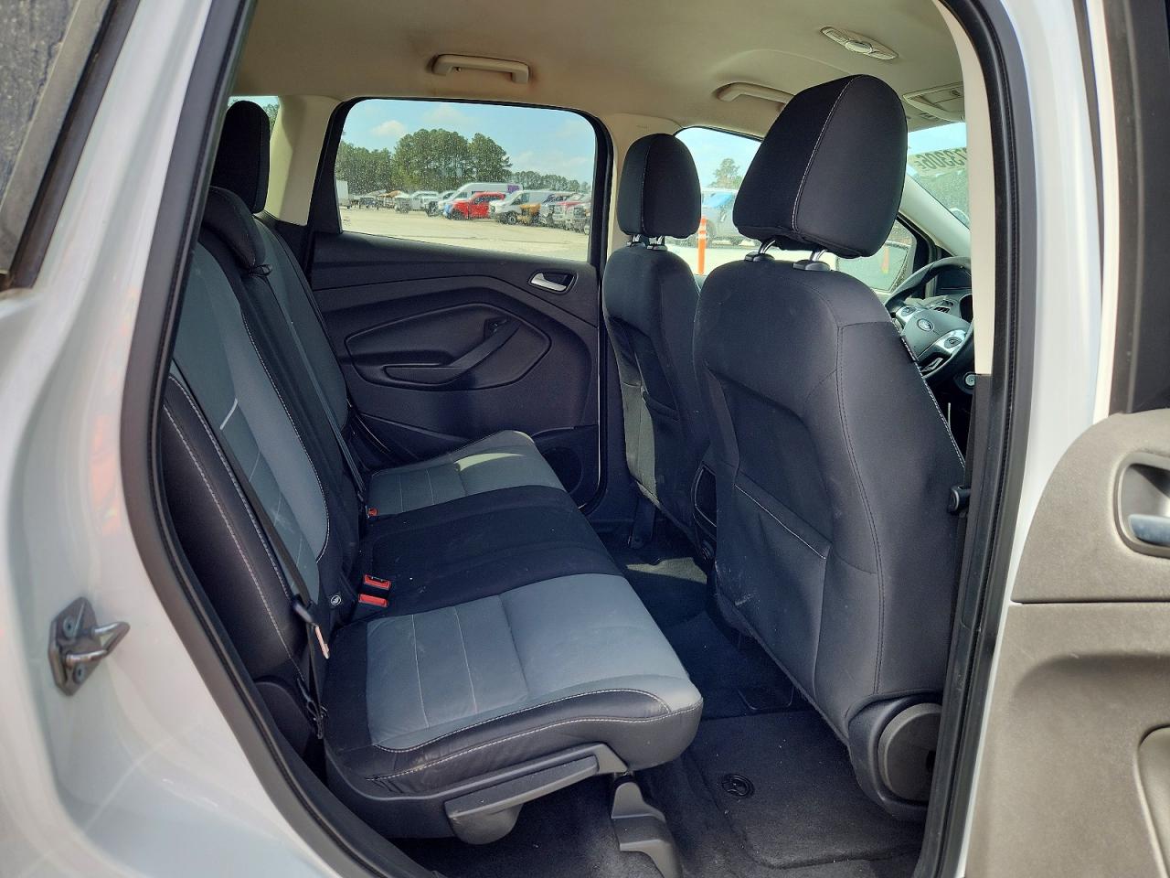 2014 FORD ESCAPE SE photo 21