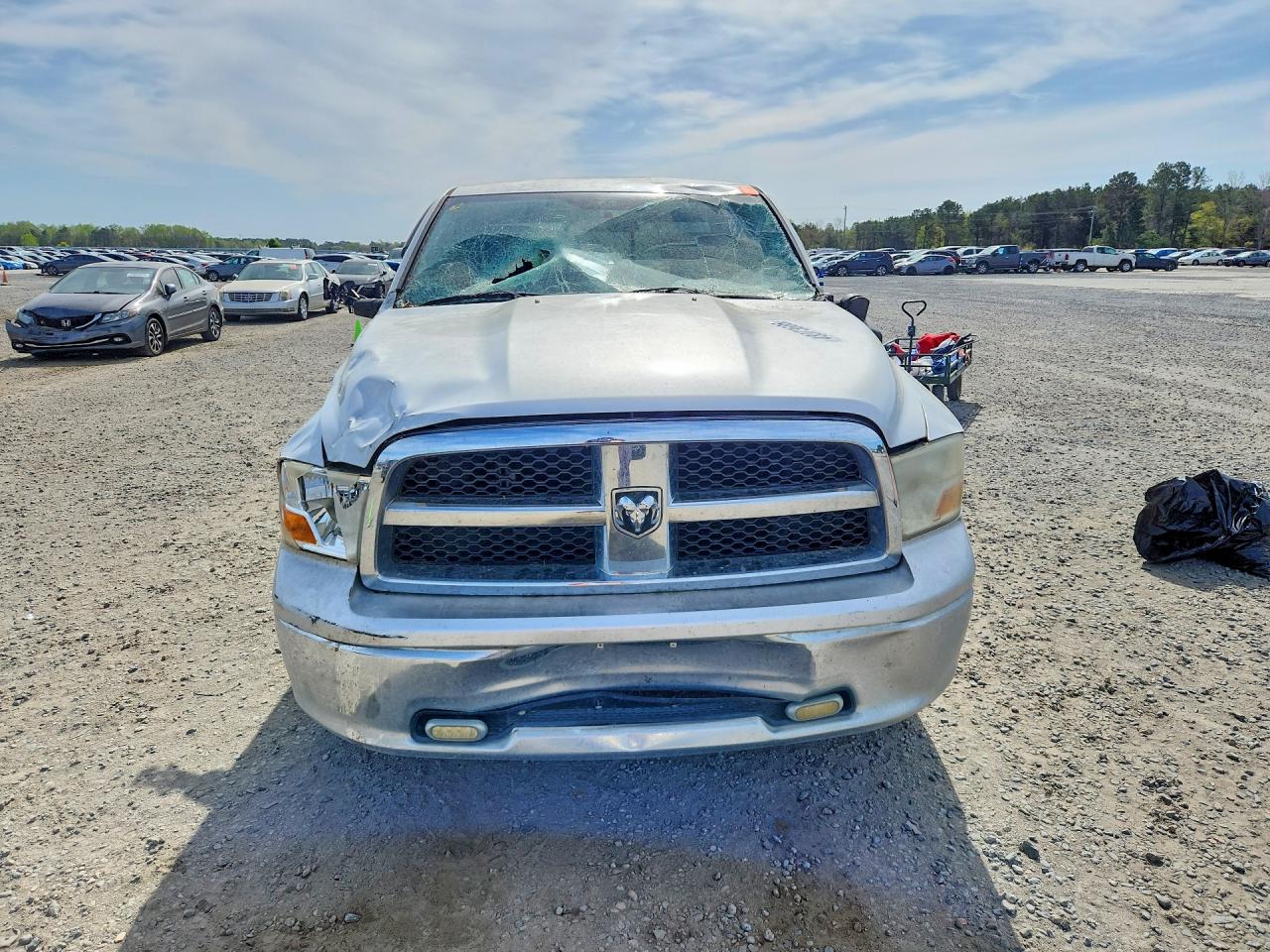 2010 DODGE RAM 1500 photo 9