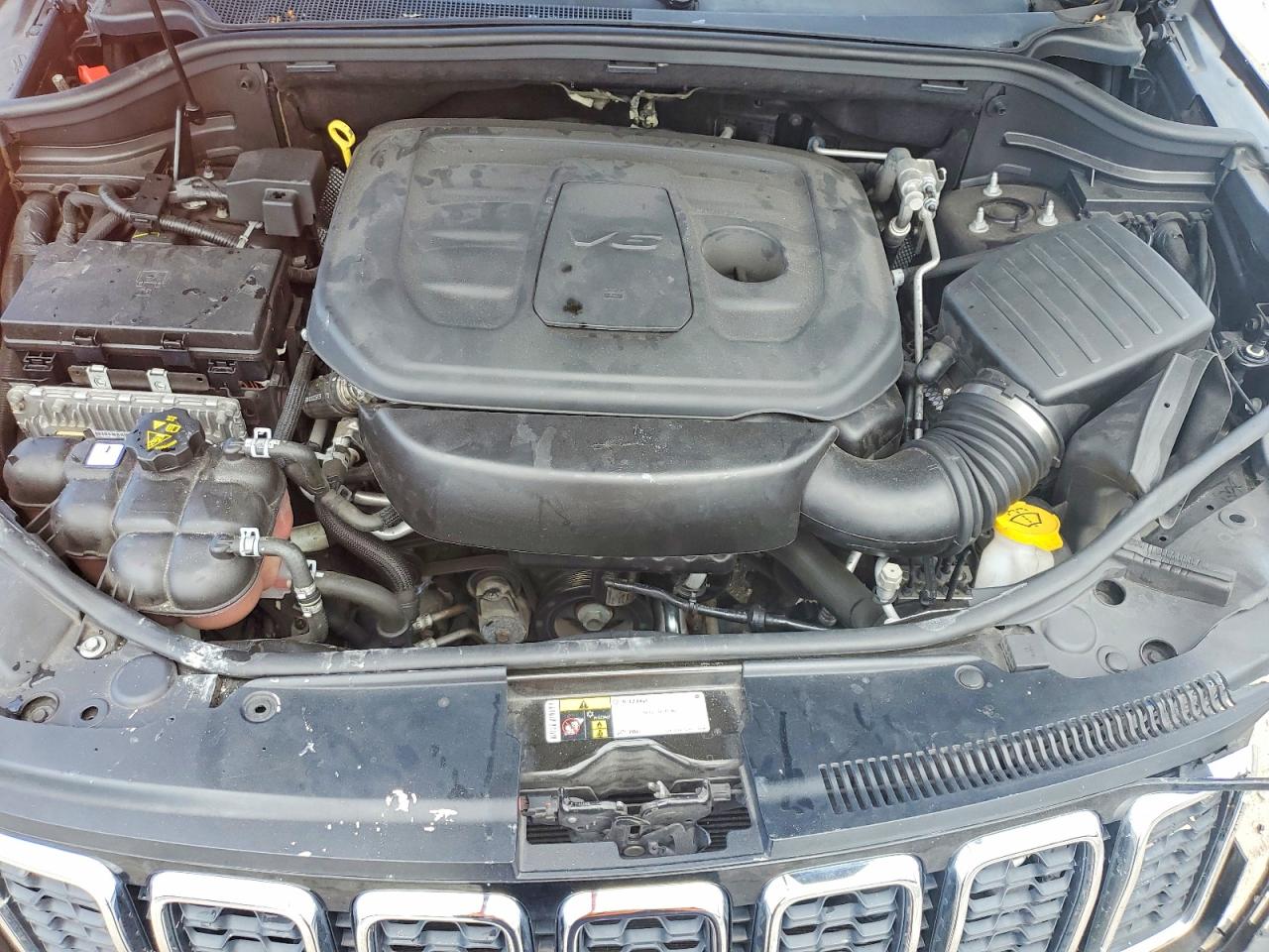 2019 JEEP GRAND CHEROKEE LIMITED photo 31