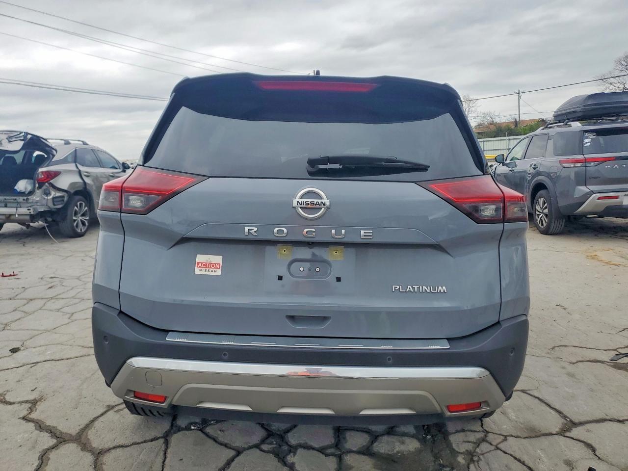 2021 NISSAN ROGUE PLATINUM photo 11