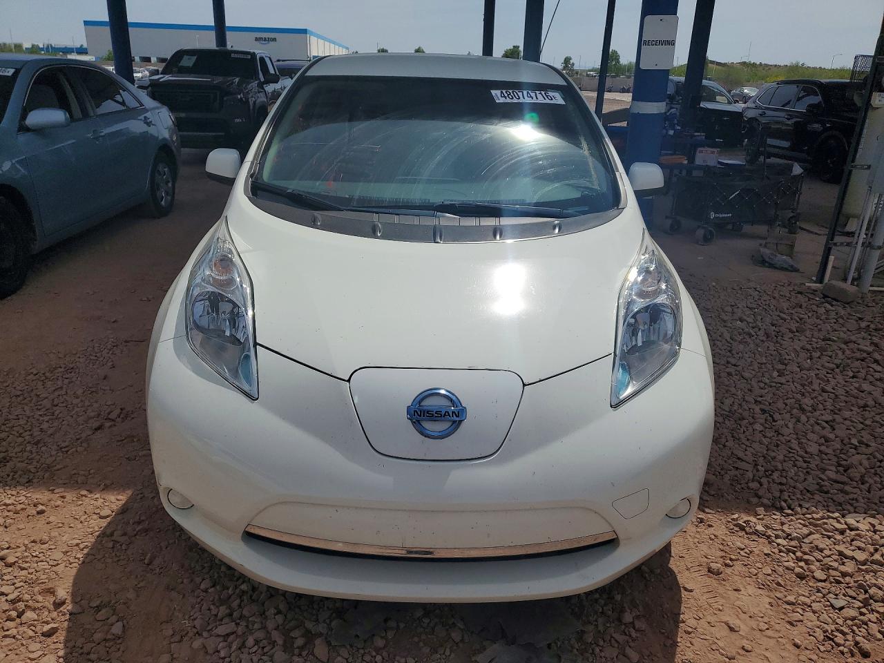 2017 NISSAN LEAF S photo 5