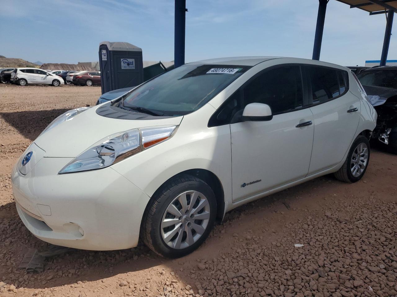 2017 NISSAN LEAF