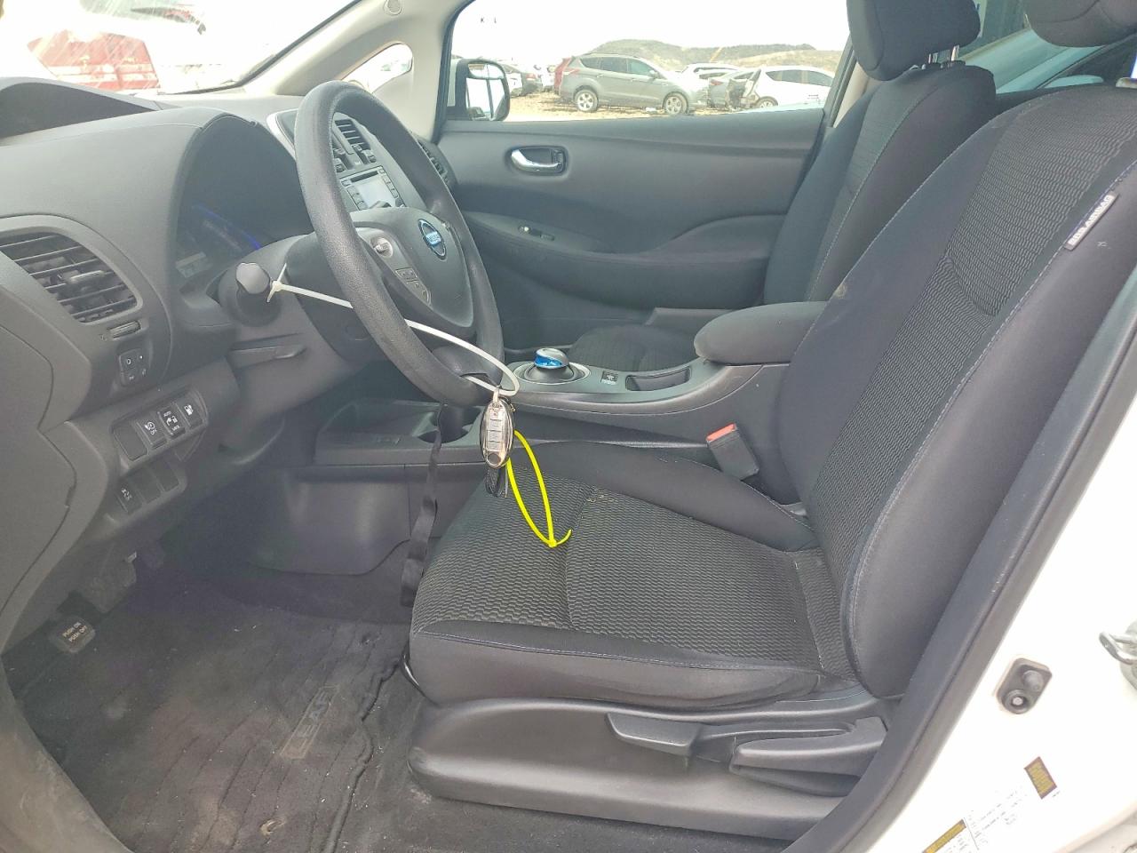 2017 NISSAN LEAF S photo 7