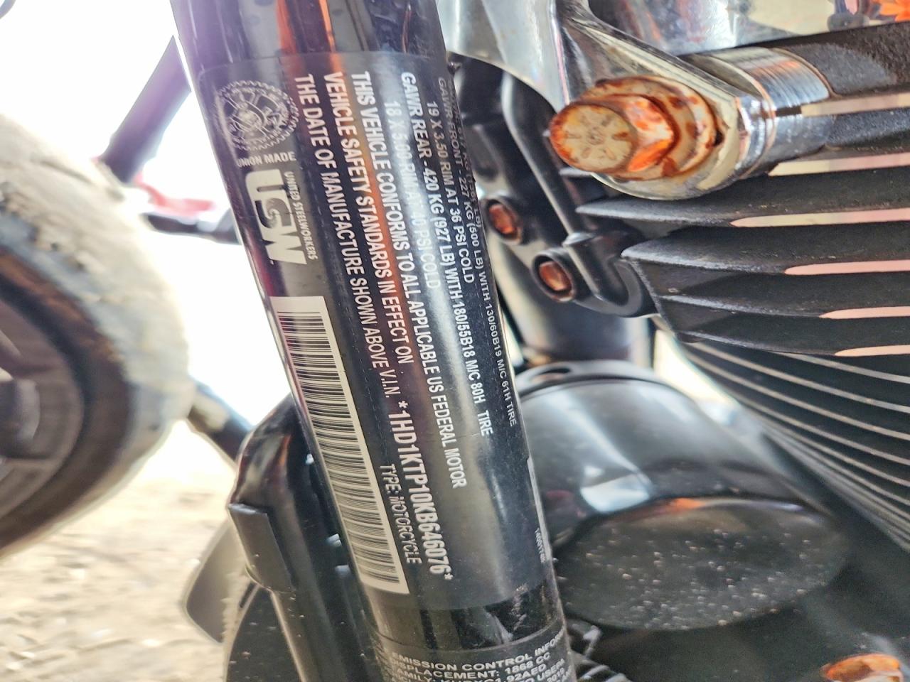 2019 HARLEY-DAVIDSON FLTRXS photo 8