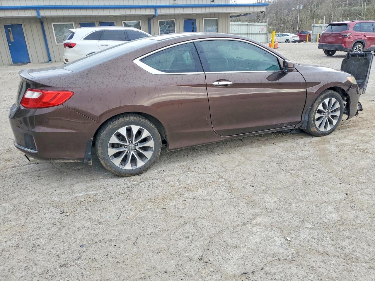 2013 HONDA ACCORD EX photo 5