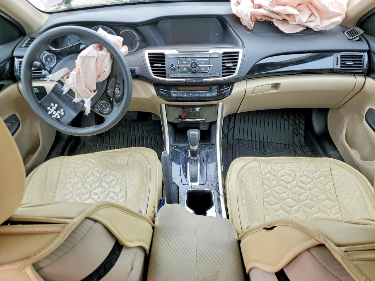 2016 HONDA ACCORD LX photo 8