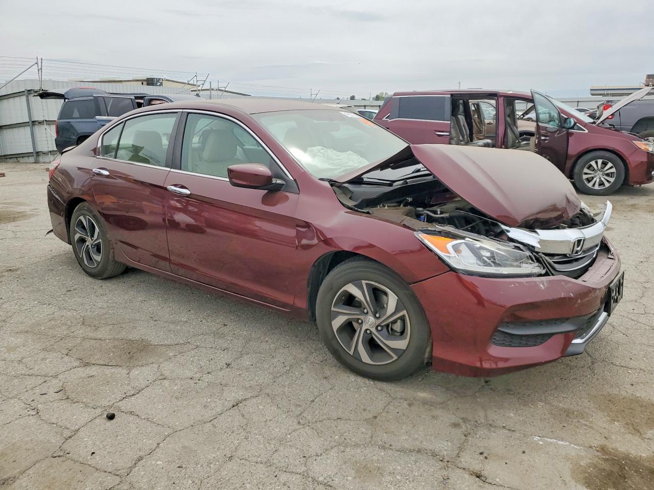 2016 HONDA ACCORD LX photo 4