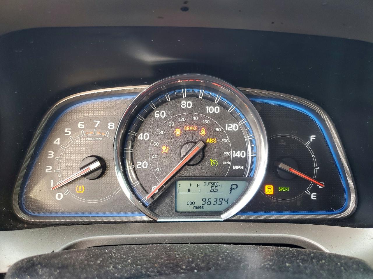 2013 TOYOTA RAV4 photo 17
