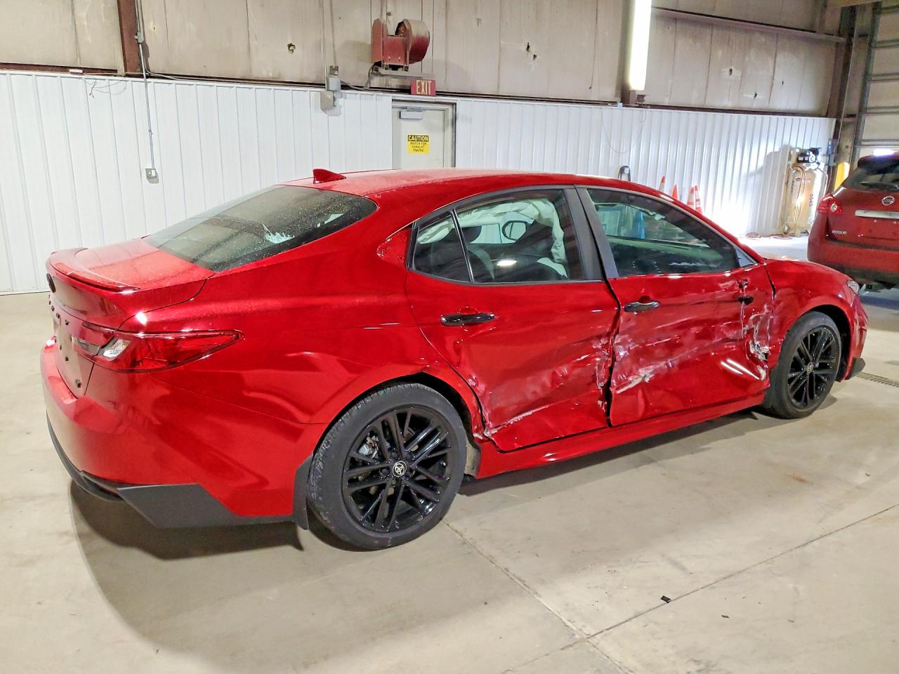2025 TOYOTA CAMRY XSE photo 5